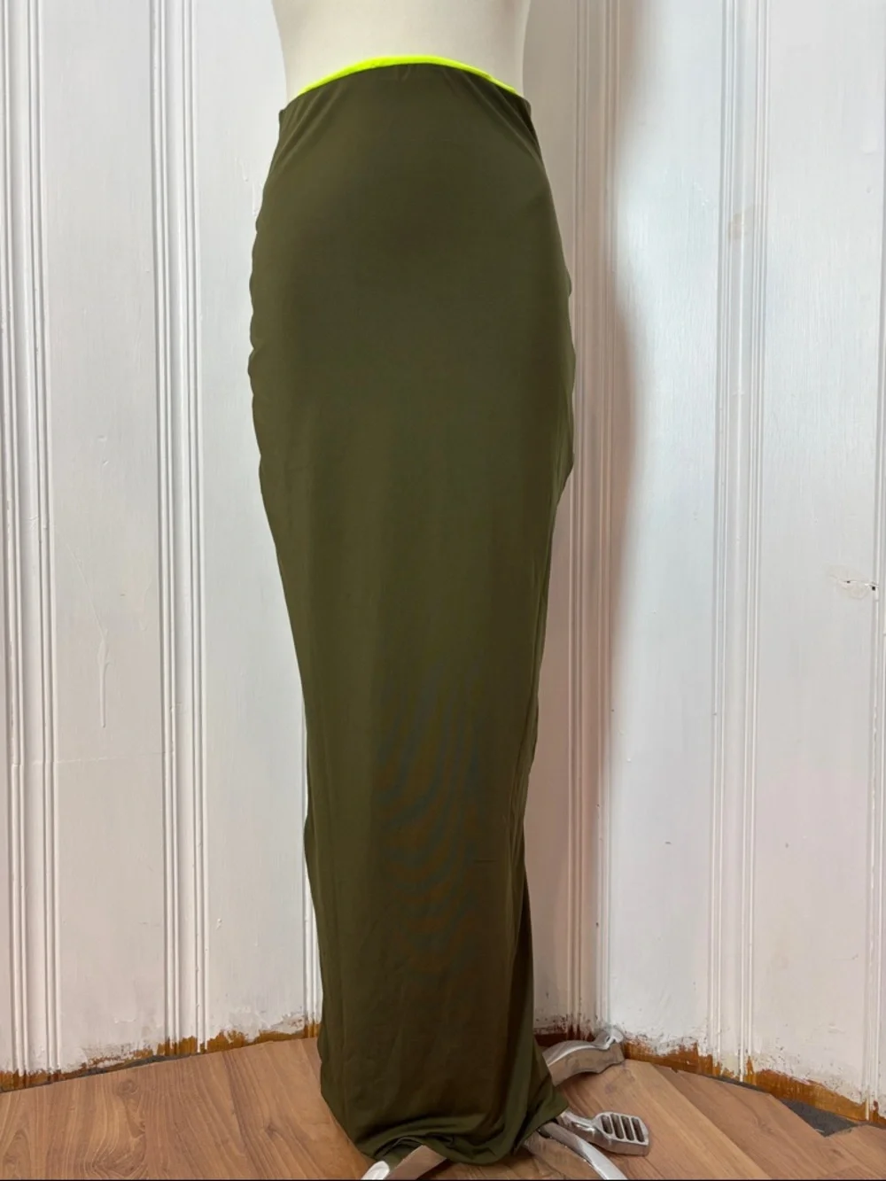Reversible Khaki & Neon Tube Dress / Maxi Skirt – Multi-Way Convertible Piece - Picture 6 of 10